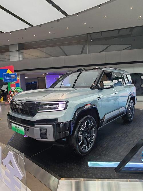 重庆秀山县智扬思企业管理咨询比亚迪方程豹硬派越野的爆款，英菲尼迪35周年与你共成长